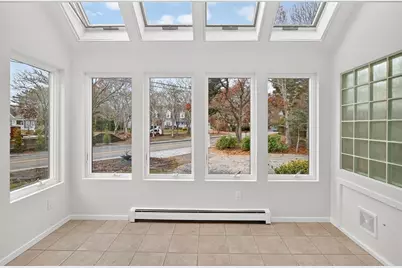 528 Menauhant Rd, Falmouth, MA 02536 - Photo 14