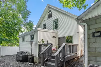 506 Pleasant St, Gardner, MA 01440 - Photo 12