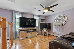 506 Pleasant St, Gardner, MA 01440 - Photo 14