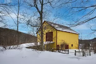 40 Suburban Dr, Ashfield, MA 01330 - Photo 4