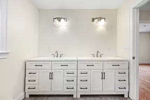 12 Beale St, Worcester, MA 01606 - Photo 16