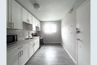 23 Westgate #4, Boston, MA 02132 - Photo 2