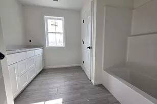 38 Hemlock St, Douglas, MA 01516 - Photo 14