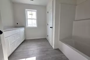 38 Hemlock St, Douglas, MA 01516 - Photo 14