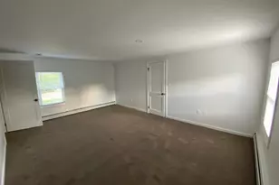 818 Wilbur Ave, Swansea, MA 02777 - Photo 10