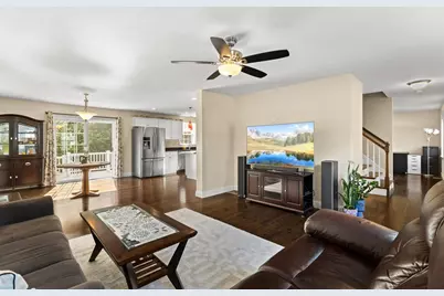 15 Carlton St, Raynham, MA 02767 - Photo 16