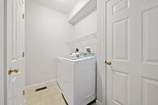 58 Bagnell Dr, Pembroke, MA 02359 - Photo 16