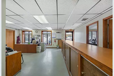 165 Carmelinas Cir, Ludlow, MA 01056 - Photo 28