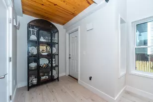 20 Haynes St, Boston, MA 02128 - Photo 8