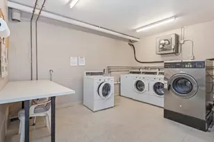 38 Juniper, Brookline, MA 02445 - Photo 8