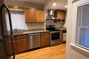 162 East Side Pkwy, Newton, MA 02458 - Photo 8