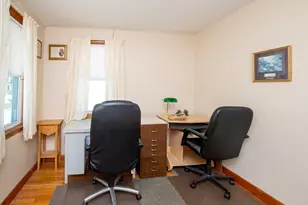 1077 Shelburne St, New Bedford, MA 02745 - Photo 8