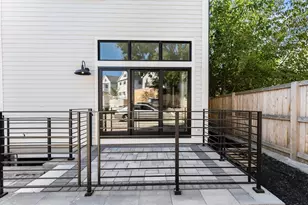 327 Alewife Brook Pkwy, Somerville, MA 02144 - Photo 6