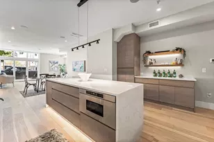 327 Alewife Brook Pkwy, Somerville, MA 02144 - Photo 12