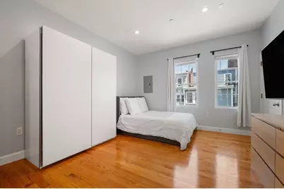 309 309-311 Sumner Street #2R, Boston, MA 02128 - Photo 20