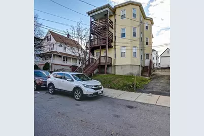 25 Oakland Ave #3R, Everett, MA 02149 - Photo 12