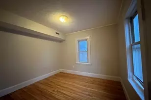 291 Alewife Brook Pkwy, Somerville, MA 02144 - Photo 8