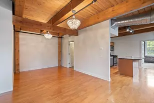 25 Cedar St, Amesbury, MA 01913 - Photo 2