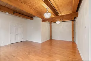 25 Cedar St, Amesbury, MA 01913 - Photo 4