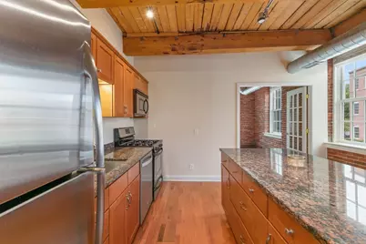 25 Cedar St. #4, Amesbury, MA 01913 - Photo 2