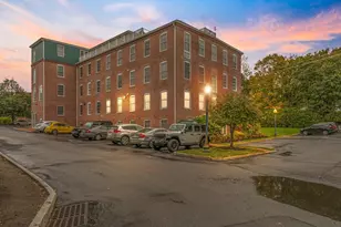 25 Cedar St, Amesbury, MA 01913 - Photo 30