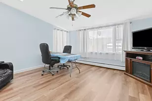 1082 Hancock St, Fall River, MA 02721 - Photo 26