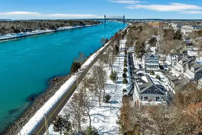 3 Honora Ln #3, Bourne, MA 02532 - Photo 8