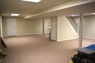 76 Cardinal Ln, Westfield, MA 01085 - Photo 34