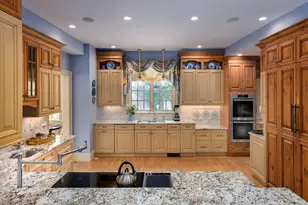 12 Wyndemere Dr, Southborough, MA 01772 - Photo 22
