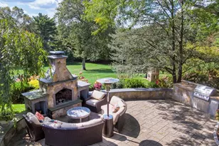 12 Wyndemere Dr, Southborough, MA 01772 - Photo 6