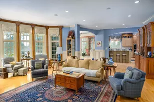12 Wyndemere Dr, Southborough, MA 01772 - Photo 20
