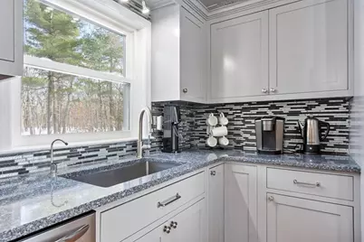 437 Johnny Appleseed Ln, Leominster, MA 01453 - Photo 36