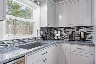 437 Johnny Appleseed Ln, Leominster, MA 01453 - Photo 36