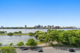274 Beacon St, Boston, MA 02116 - Photo 10