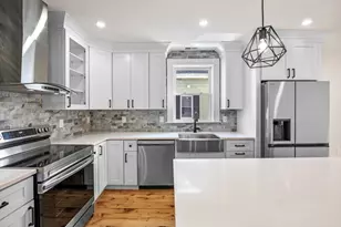 8 Cushing St, Salem, MA 01970 - Photo 8