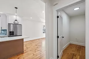 8 Cushing St, Salem, MA 01970 - Photo 24