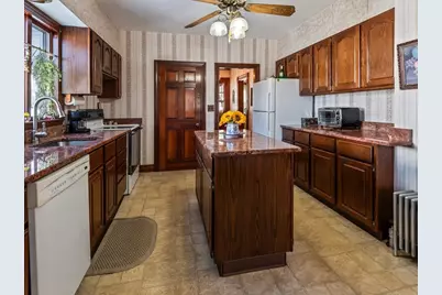 212 Washington Street, Leominster, MA 01453 - Photo 8