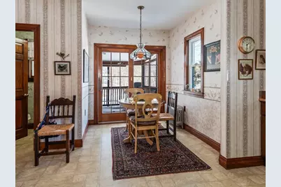 212 Washington Street, Leominster, MA 01453 - Photo 10