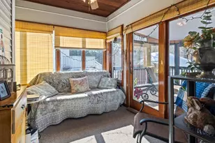 212 Washington St, Leominster, MA 01453 - Photo 14