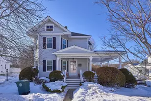 212 Washington St, Leominster, MA 01453 - Photo 1