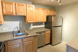 573 Broad St, Weymouth, MA 02189 - Photo 14