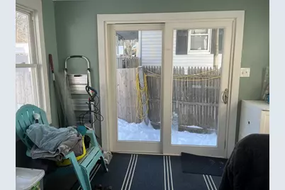 71 Washington St, Greenfield, MA 01301 - Photo 2