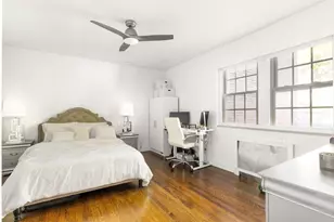 1490 Beacon St, Brookline, MA 02446 - Photo 10