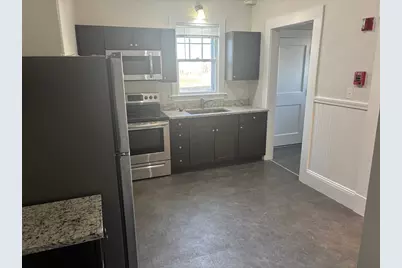 44 Essex Street #none, Beverly, MA 01915 - Photo 4