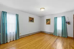 54 Edgemont Rd, Braintree, MA 02184 - Photo 12