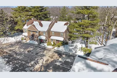 33 Mallard Dr #33, Fitchburg, MA 01420 - Photo 1