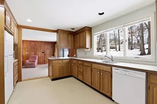 49 Jackson Rd, Scituate, MA 02066 - Photo 4