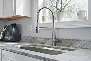 626 Sheridan St, Chicopee, MA 01020 - Photo 10