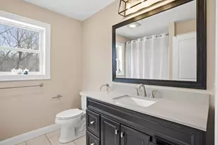 626 Sheridan St, Chicopee, MA 01020 - Photo 20