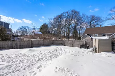 39 Rogers Ave, Ludlow, MA 01056 - Photo 4